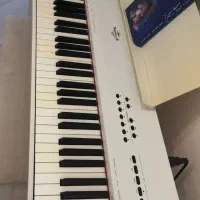 پیانو برگمولر p10