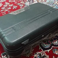 در عدد چمدان مسافرتی ژاپنی و یک عدد صندوق پلیطی|کیف، کفش، کمربند|اصفهان, شاهد|دیوار