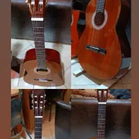 والنسیا گیتار