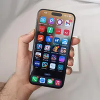 اپل iPhone 15 Pro Max با حافظهٔ ۵۱۲ گیگابایت