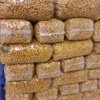 بادام زمینی برای مغازه ها و خانوار تحویل درب محل