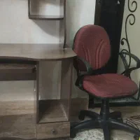 میز کامپیوتر و صندلی چرخدار