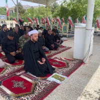 انجام نماز و روزه توسط روحانی و امام جماعت