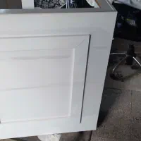 میز کانتر فروشگاهی و صندلی