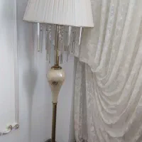 آباژور کنار سالنی