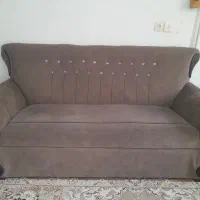 مبل هفت نفره سالم بدون هیچ پارگی و فرو رفتگی