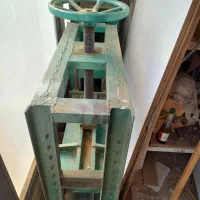 دستگاه پرس دستی مناسب کارگاه   ۱۰/۰۰۰/۰۰۰