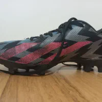 کفش فوتبالی استوک دار سایز ۳۵|ورزشهای توپی|اندیشه, اندیشه فاز ۱|دیوار