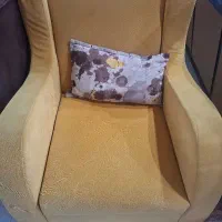 یه دست مبل کلاسیک بسیار تمیز