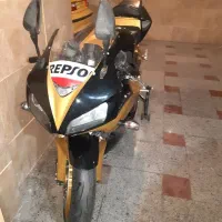 cbr1000 سی بی ار۱۰۰۰