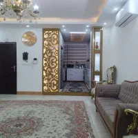 اپارتمان طبقه اول. قائم