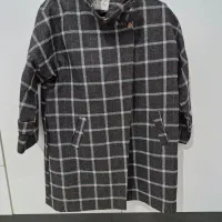 پالتو|لباس|زابل, |دیوار