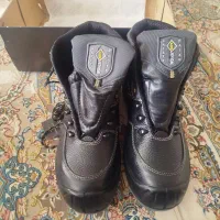 کفش ایمنی و کوهنوردی|کیف، کفش، کمربند|سبزوار, ابوریحان|دیوار