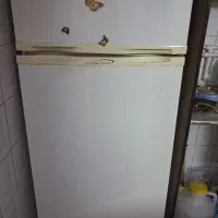 یخچال فریز سالم. جنرال استیل