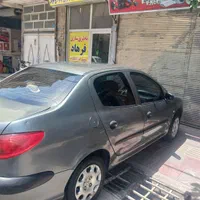 پژو ۲۰۶ اس دی اتوماتیک