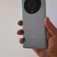 آنر majic 4 pro تک خال در ایران باتری ۱۰۰