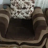 فروش مبل ۷نفره در حد نو|مبلمان خانگی و میز عسلی|لشت نشا, |دیوار