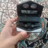 ایرپاد پاوربانکی شماره داخل عکس ها است|لوازم جانبی موبایل و تبلت|کرمانشاه, |دیوار