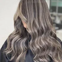 رنگ و لایت تخصصی مو