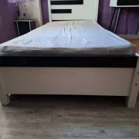 تخت خواب یک نفره با تشک رویال