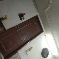 سلام کسی نیست پنج تومن  پول لازمم سفته میدم