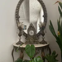 آیینه و شمعدان