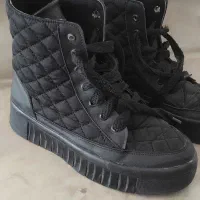 چند جفت نیم پوت تازه