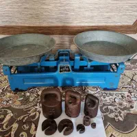 ترازو قدیمی ۲۰ کیلوگرمی