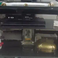 زیر تلوزیون شیشه ای