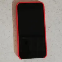 اپل iPhone SE (2020) با حافظهٔ ۶۴ گیگابایت