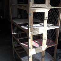 قفس چوبی