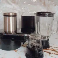 آبمیوه گیر آلمانی