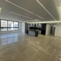 ۱۹۰متر/۳خواب/تک واحدی ۳پارکینگ(مرزداران)