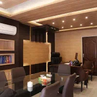 منشی و دستیار مدیرعامل