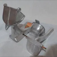 آب میوه گیر دستی آلومینیومی|آبمیوه‌گیر و آب‌مرکبات‌گیر|ساری, |دیوار