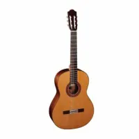 گیتار یاماها c70