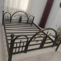 تخت دونفره فرفورژه سالم|تخت و سرویس خواب|گرگان, |دیوار