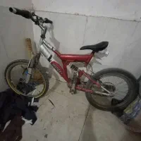 سلام دوتا دوچرخه یک 20یک 16فروشی|دوچرخه، اسکیت، اسکوتر|تربت‌حیدریه, پائین ولایت|دیوار