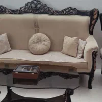 مبل سلطنتی ۹ نفره همراه با سه مبز جلو مبلی|مبلمان خانگی و میز عسلی|گلبهار, شهر جدید گلبهار|دیوار