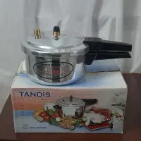 دیگ زودپز تندیس حجتی