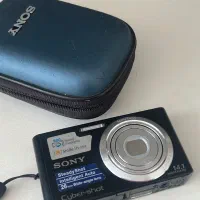 دوربین سونی در حد اکبند فول لوازم فروش فوری