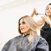 موخوره گیری. اپیلاسیون .میکاپ|خدمات آرایشگری و زیبایی|کوهدشت, |دیوار