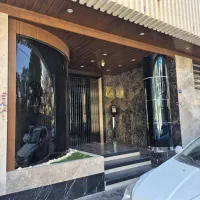 آپارتمان ۲۵۰متری لوکس کلید نخورده با جکوزی،خ لاهور