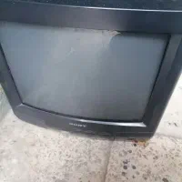 تلویزیون سونی کوچک با آنتن