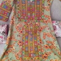چند دست لباس بلوچی