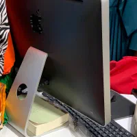 سیستم اپل فروشگاهی همراه با موس و کیبورد