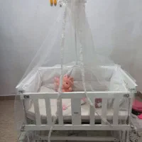تخت و گهواره کنار مادر|تخت و صندلی بچه|چالوس, |دیوار