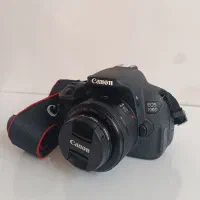 دوربین Canoon700D