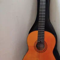 گیتار یاماهاc70