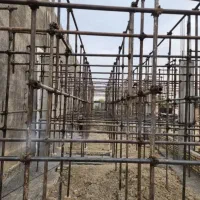 داربست فلزی . (اترک) شبانه روزی .